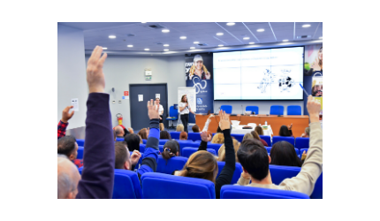 Share a lunch at Christmas από την ΑΒ Βασιλόπουλος για το Πρόγραμμα ΔΙΑΤΡΟΦΗ