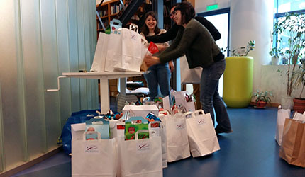 Συγκέντρωση πασχαλινών ειδών για παιδιά πυρόπληκτων οικογενειών στην Ανατολική Αττική