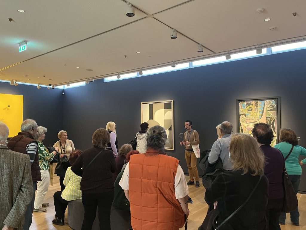 Φιλία σε κάθε Ηλικία: Ξενάγηση στο Μουσείο Σύγχρονης Τέχνης του Ιδρύματος Βασίλη & Ελίζας Γουλανδρή