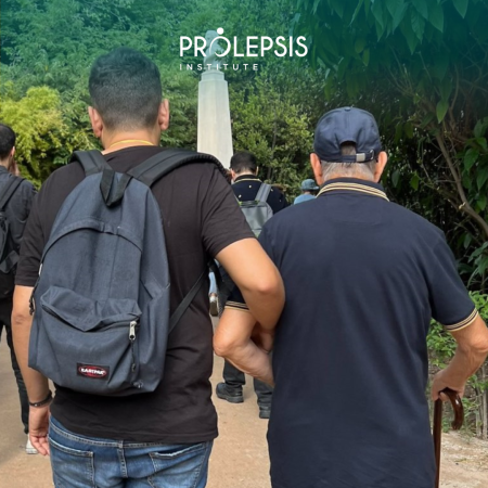 H φιλία δεν έχει ηλικία: Δίνουμε φως εκεί όπου υπάρχει μοναξιά